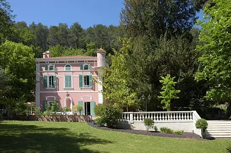 Luxury Villa rental in Provence 